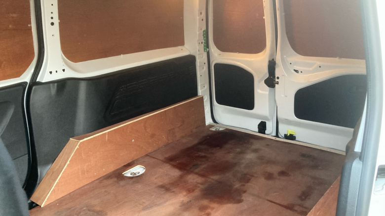 Peugeot Partner Long Diesel 950 1.5 BlueHDi 100 Professional Prem Van [6Speed]